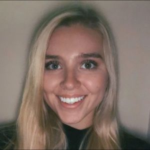 Meet your Posher, Mackenzie